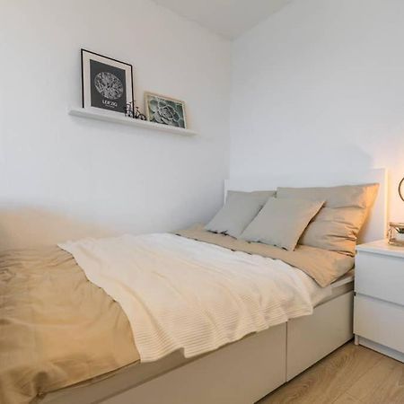Sauber Und Modern, Netflix, Wifi, Leipzig Flair, Kueche Apartment Exterior photo