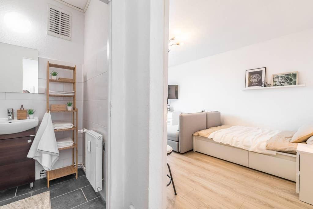 Sauber Und Modern, Netflix, Wifi, Leipzig Flair, Kueche Apartment Exterior photo